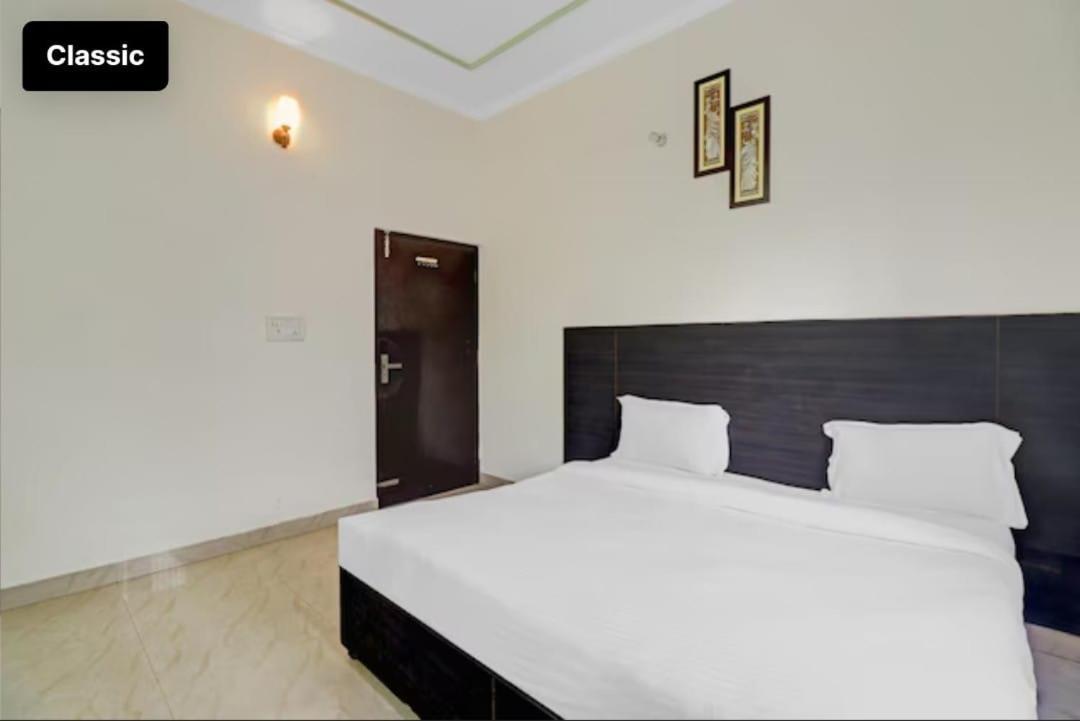 אגרה Hotel Olive Tree מראה חיצוני תמונה