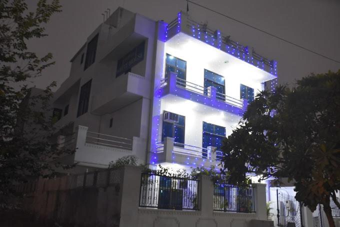 אגרה Hotel Olive Tree מראה חיצוני תמונה