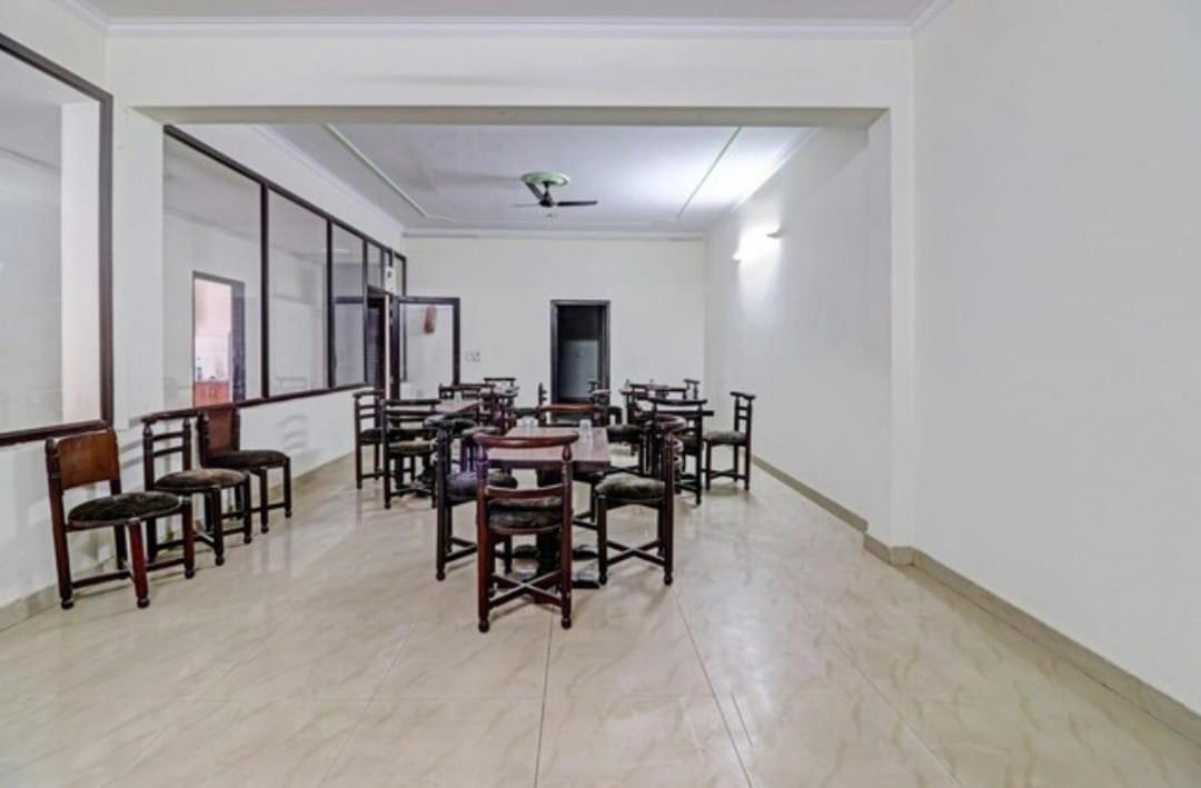 אגרה Hotel Olive Tree מראה חיצוני תמונה