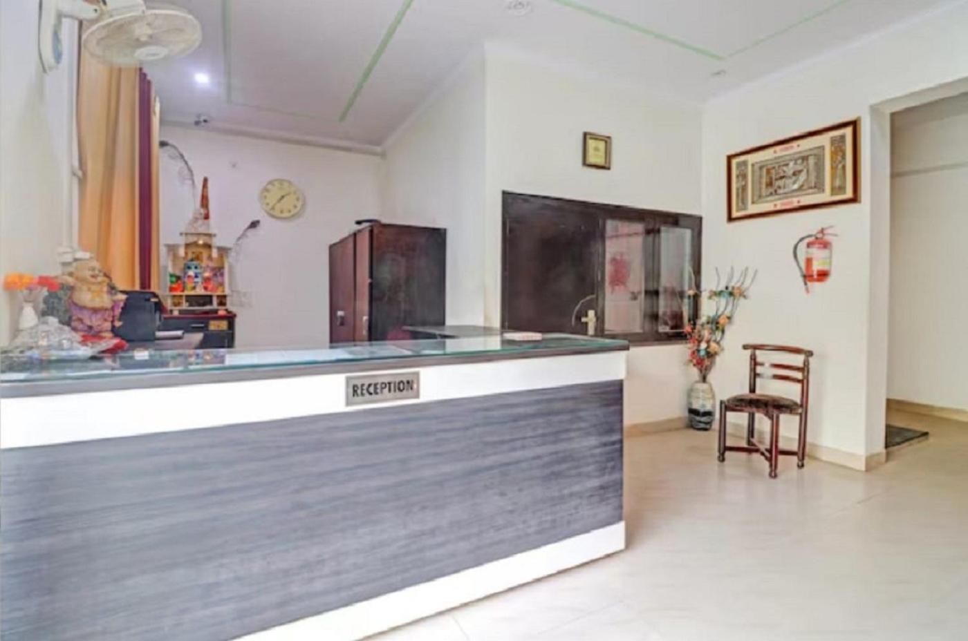 אגרה Hotel Olive Tree מראה חיצוני תמונה